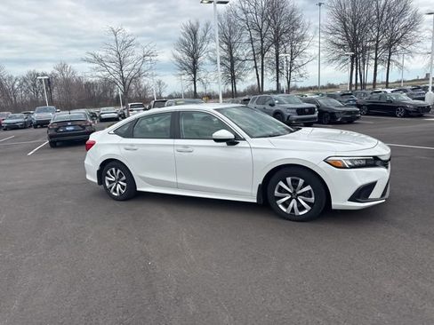Used 2024 Honda Civic LX image 8