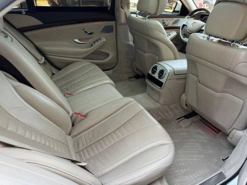 Used 2015 Mercedes-Benz S 550 Sedan image 32