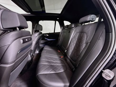 Used 2024 BMW X5 xDrive40i w/ Executive Package AWD/4WD image 24