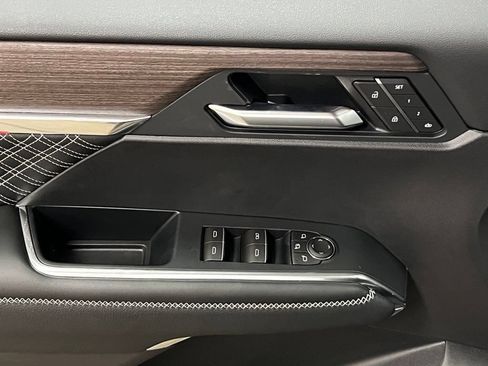 New 2026 GMC Acadia Denali w/ Super Cruise Package AWD/4WD image 14
