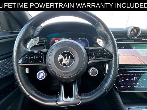 Used 2024 Maserati Grecale GT image 7