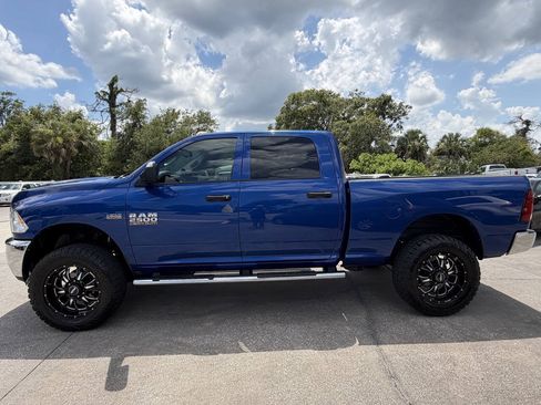 Used 2015 RAM 2500 Tradesman w/ Chrome Appearance Group AWD/4WD image 5