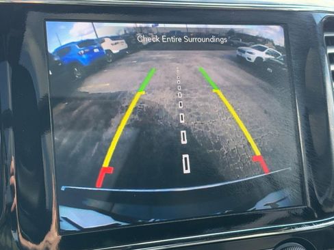 Used 2020 Jeep Grand Cherokee Limited w/ Luxury Group II image 24