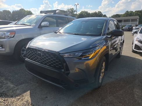 Used 2024 Toyota Corolla Cross L FWD image 1