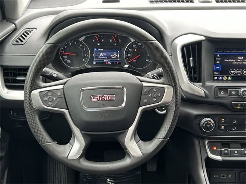 Used 2024 GMC Terrain SLE image 38