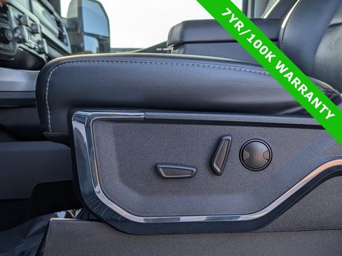 Used 2023 Ford F250 Lariat w/ Sport Appearance Package AWD/4WD image 27