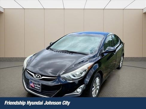 Used 2016 Hyundai Elantra SE w/ Option Group 02 FWD image 1