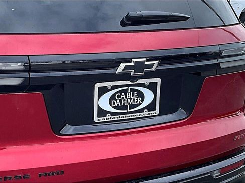 Used 2024 Chevrolet Traverse RS image 6