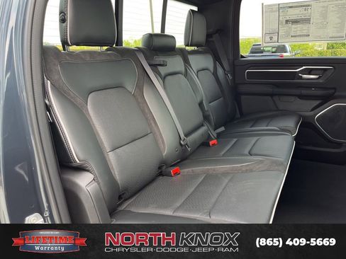 New 2026 RAM 1500 Laramie AWD/4WD image 22