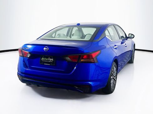 Used 2025 Nissan Altima 2.5 SV image 9