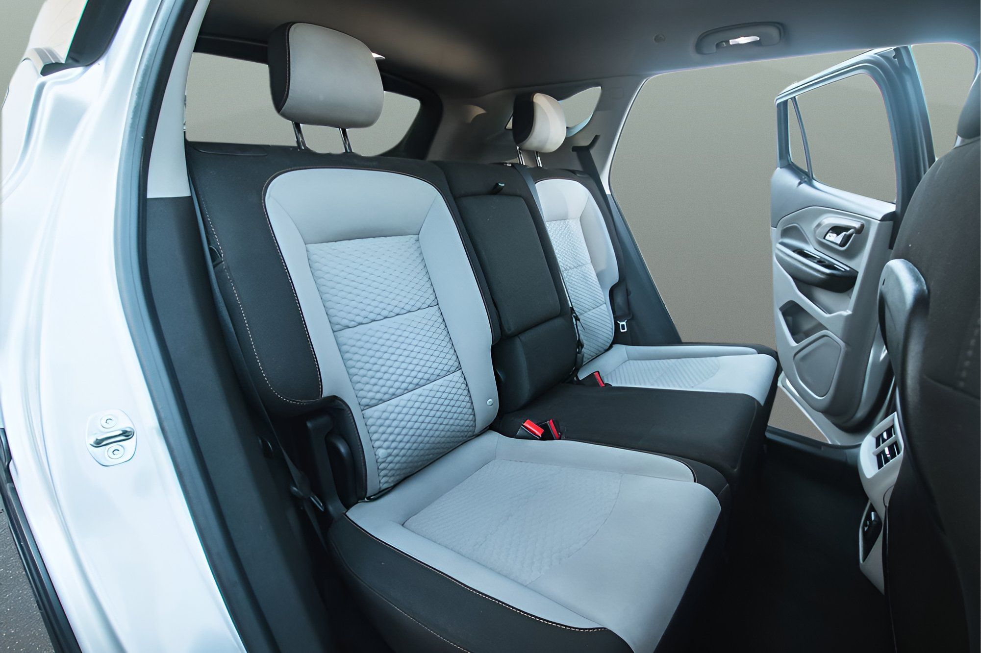 Used 2019 GMC Terrain SLE FWD image 15