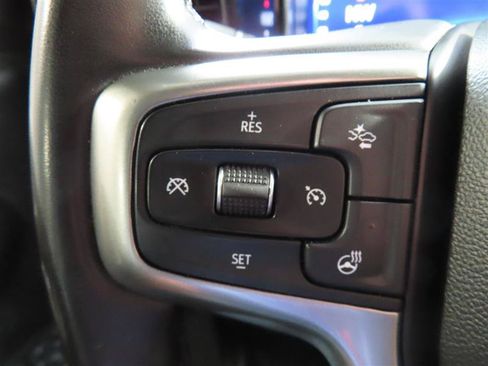 Used 2023 Chevrolet Silverado 1500 LT AWD/4WD image 23