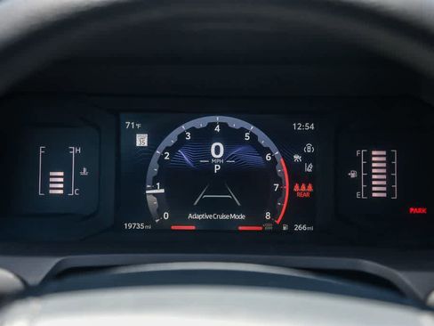 Used 2024 Toyota Tacoma SR5 AWD/4WD image 24
