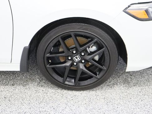 Used 2025 Honda Civic Sport image 5