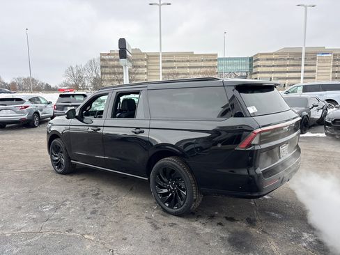 New 2026 Lincoln Navigator L Reserve image 5