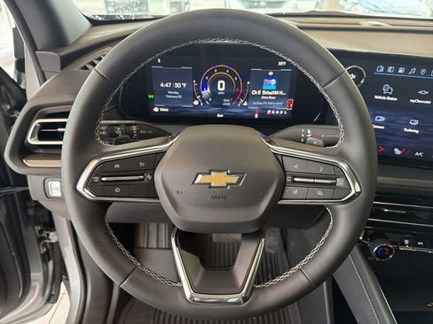 New 2026 Chevrolet Traverse LT w/ Sun and Wheel Package image 34