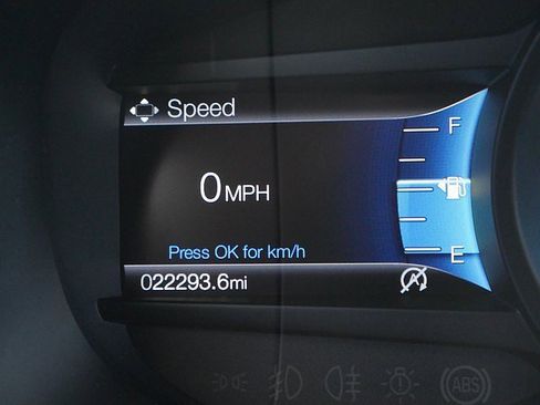 Used 2024 Ford Edge SEL w/ Convenience Package image 29