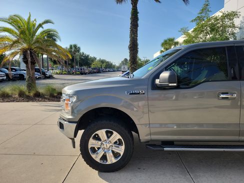 Used 2020 Ford F150 XLT w/ Equipment Group 302A Luxury AWD/4WD image 2