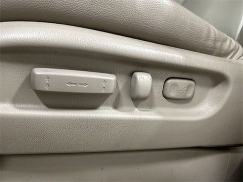 Used 2017 Honda Odyssey EX-L image 16