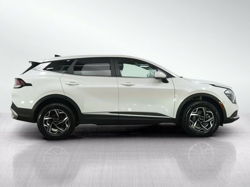 Used 2023 Kia Sportage LX AWD/4WD image 7