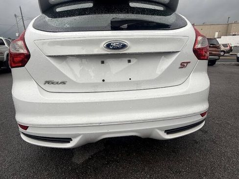 Used 2014 Ford Focus ST w/ Equipment Group 202A FWD image 3