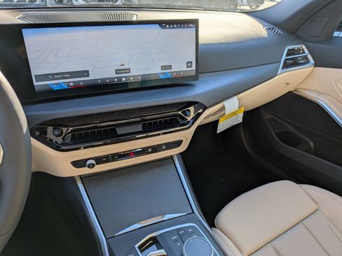 New 2026 BMW 330i xDrive Sedan w/ M Sport Package image 21