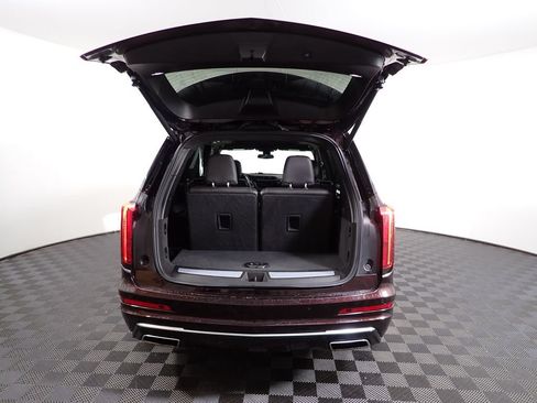 Used 2020 Cadillac XT6 Premium Luxury FWD image 15
