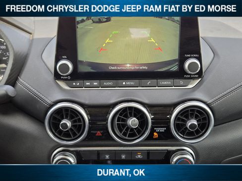 Used 2025 Nissan Sentra SV FWD image 12