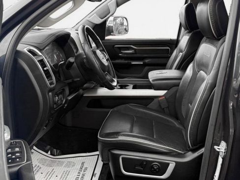 Used 2020 RAM 1500 Laramie image 12