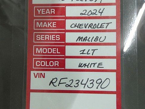 Used 2024 Chevrolet Malibu LT FWD image 26