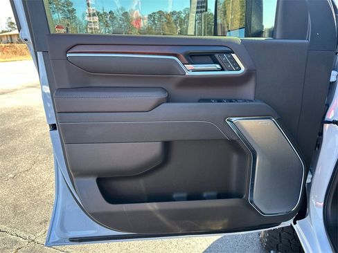 New 2026 GMC Sierra 3500 Denali w/ Denali Reserve Package image 11