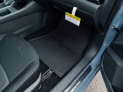 New 2025 Nissan Sentra SV w/ All-Weather Package image 27