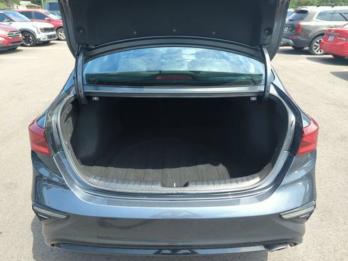 Used 2021 Kia Forte LXS FWD image 28
