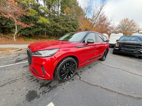 New 2026 Lincoln Aviator Reserve image 3