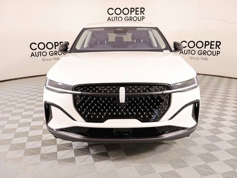 New 2026 Lincoln Nautilus Premier w/ Jet Appearance Package AWD/4WD image 10