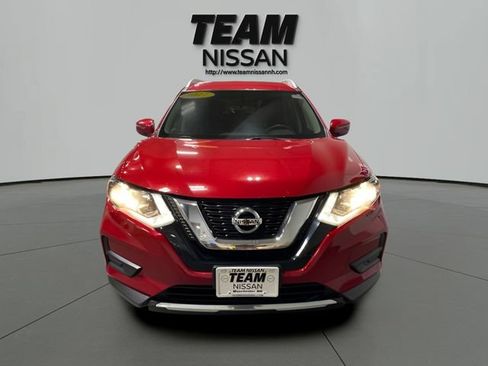 Used 2017 Nissan Rogue S w/ S Appearance Package AWD/4WD image 2