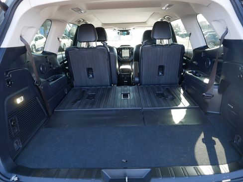 Certified 2025 Subaru Ascent Bronze Edition image 18