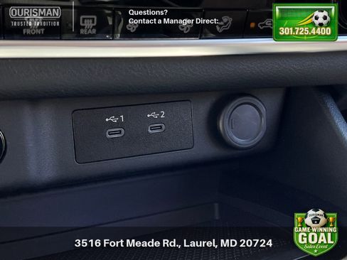 Used 2025 Nissan Rogue SV FWD image 28