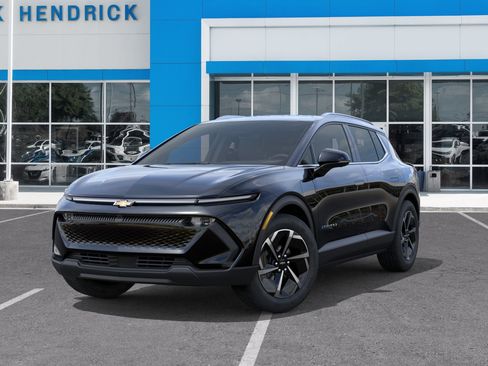 New 2026 Chevrolet Equinox EV LT AWD/4WD image 8
