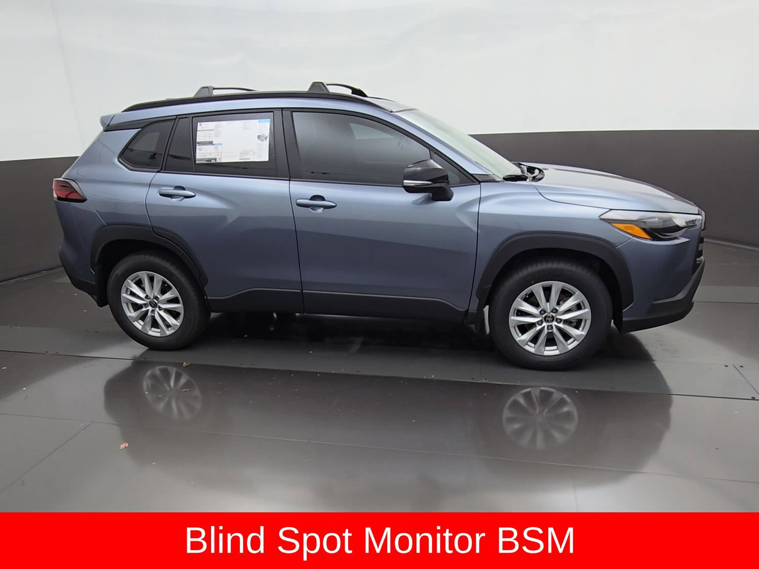 New 2026 Toyota Corolla Cross LE w/ Moonroof Package FWD image 12