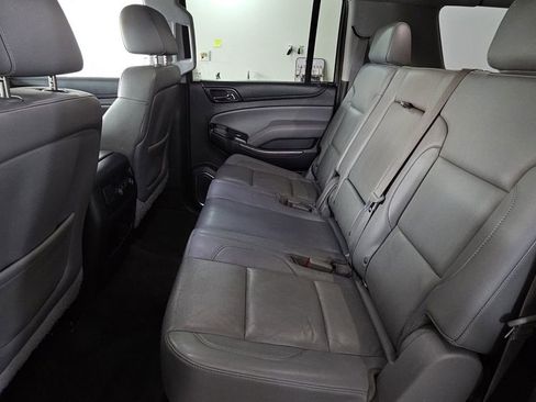 Used 2015 Chevrolet Suburban LT AWD/4WD image 16