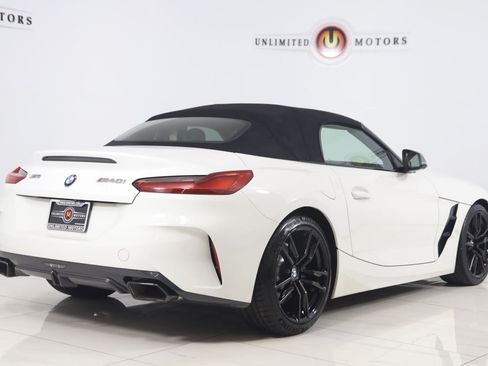 Used 2020 BMW Z4 M40i w/ Executive Package RWD image 3