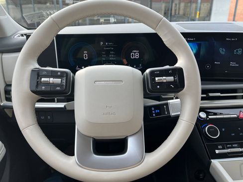 Used 2025 Hyundai Santa Fe SEL image 28