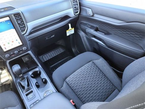 New 2025 Ford Ranger XL image 15