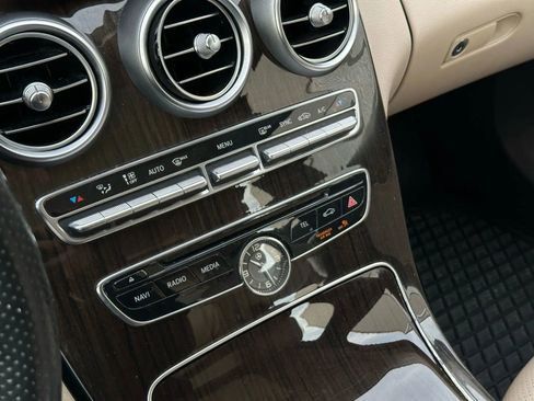 Used 2015 Mercedes-Benz C 300 4MATIC Sedan image 26