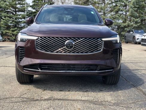 New 2026 Volvo XC90 B6 Plus w/ Protection Package Premier AWD/4WD image 2