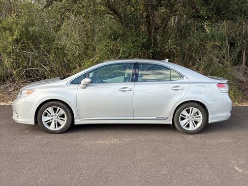Used 2012 Lexus HS 250h image 2