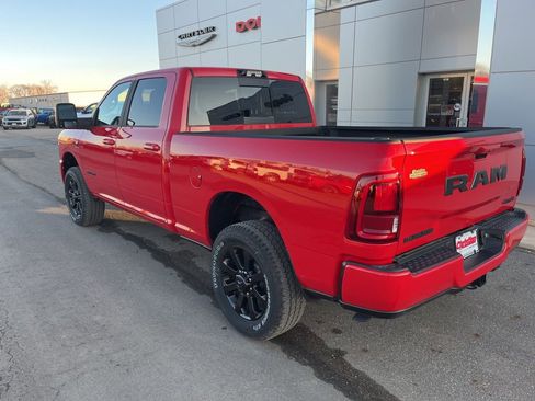 New 2026 RAM 2500 Laramie w/ Night Edition AWD/4WD image 7