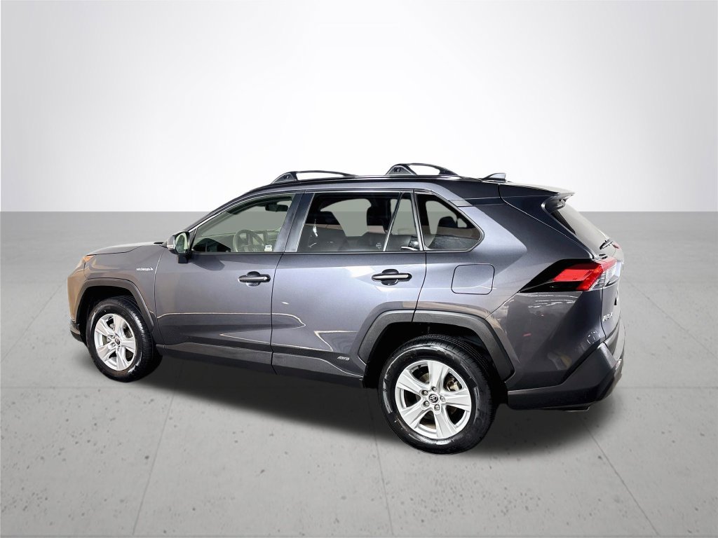 Used 2020 Toyota RAV4 LE w/ All Weather Liner Package AWD/4WD image 8