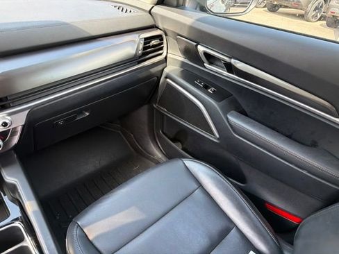 Used 2024 Kia Telluride LX FWD image 20